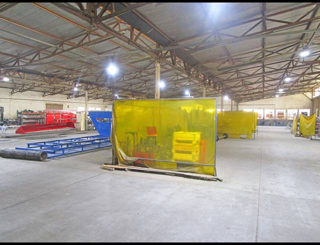 5,500M² BUILDING FOR SALE IN WALTLOO